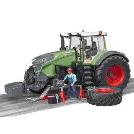 Bruder 04041 Ciągnik rolniczy Fendt 1050 Vario z figurką mechanika i narzędziami warsztatowymi