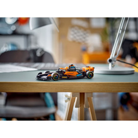 LEGO SPEED CHAMPIONS 76919 Samochód wyścigowy McLaren Formula 1 wersja 2023