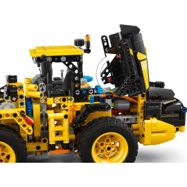 LEGO TECHNIC 42209 Ładowarka kołowa Volvo L120 Electric