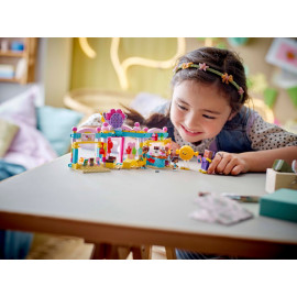 LEGO FRIENDS 42649 Sklep z cukierkami w Heartlake