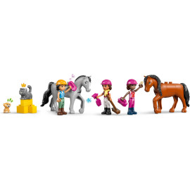 LEGO FRIENDS 42688 Stadnina i szkółka jeździecka