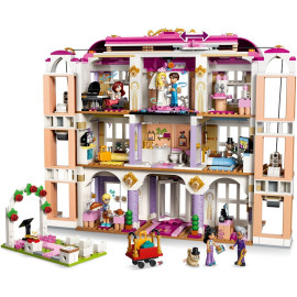 LEGO FRIENDS 42704 Grand Hotel w mieście Heartlake