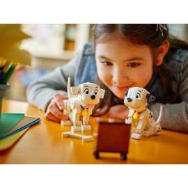LEGO DISNEY 43271 101 dalmatyńczyków — Szczeniaczki Szczęściarz i Penny