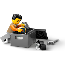 LEGO CITY 60447 Górska ciężarówka terenowa 4x4