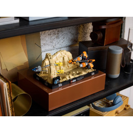 LEGO STAR WARS 75380 Diorama: Wyścig ścigaczy w Mos Espa™